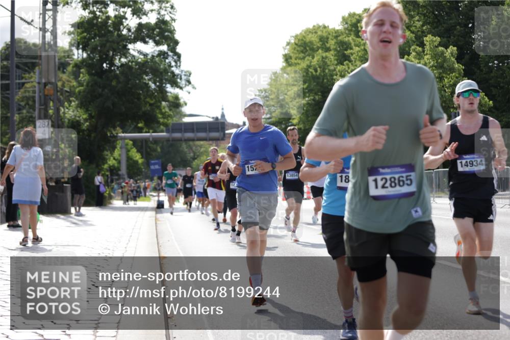 29.06.2025 - hella hamburg halbmarathon Jannik Wohlers http://msf.ph/oto/8199244 29.06.2025 09:47:31 Lombardsbrücke 1164, 1562, 2196, 2296, 4602, 5092, 6990, 8362, 8901, 9178, 9944, 10384, 10900, 10968, 11745, 12290, 12462, 12865, 13514, 13798, 13854, 14387, 14601, 14934, 14952, 15261, 15415, 15965, 16964, 17306, 18159, 18216, 18573, 18687, 18689, 18841 meine-sportfotos.de