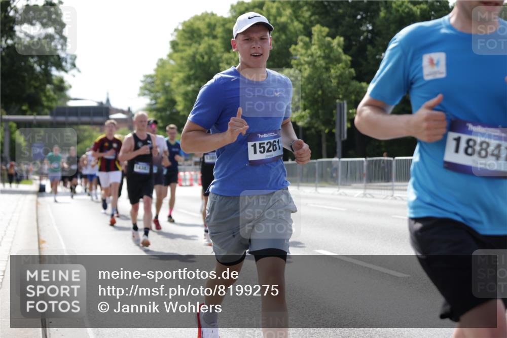 29.06.2025 - hella hamburg halbmarathon Jannik Wohlers http://msf.ph/oto/8199275 29.06.2025 09:47:32 Lombardsbrücke 1164, 1562, 2196, 2296, 4602, 5092, 6990, 8362, 8901, 9178, 9944, 10384, 10900, 10968, 11745, 12290, 12462, 12865, 13514, 13798, 13854, 14387, 14601, 14934, 14952, 15261, 15415, 15965, 16964, 17306, 18159, 18216, 18573, 18687, 18689, 18841 meine-sportfotos.de
