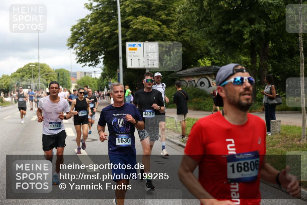 29.06.2025 - hella hamburg halbmarathon Yannick Fuchs http://msf.ph/oto/8199285 29.06.2025 10:44:38 20KM 1119, 1399, 1466, 1507, 1630, 1750, 1817, 2207, 3654, 4127, 4346, 5115, 6027, 6662, 6712, 6795, 7052, 7176, 7397, 7583, 7930, 7932, 8313, 8572, 8657, 8704, 8819, 9057, 10371, 10750, 11356, 11455, 11607, 12527, 12624, 13008, 13609, 13687, 13701, 13812, 13875, 14034, 14257, 14626, 15362, 15395, 15803, 15950, 16242, 16716, 16806, 17179, 17221, 17247, 17384, 18066, 18370, 18394, 18657, 18658, 18811 meine-sportfotos.de