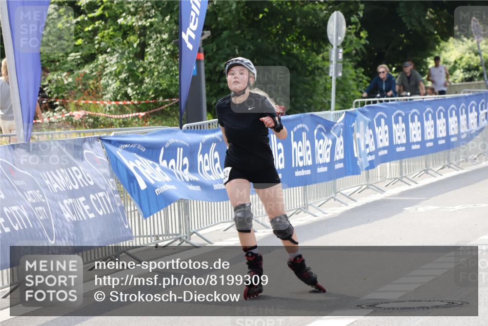 29.06.2025 - hella hamburg halbmarathon Strokosch-Dieckow http://msf.ph/oto/8199309 29.06.2025 09:45:25 Ziel 20227, 20532 meine-sportfotos.de