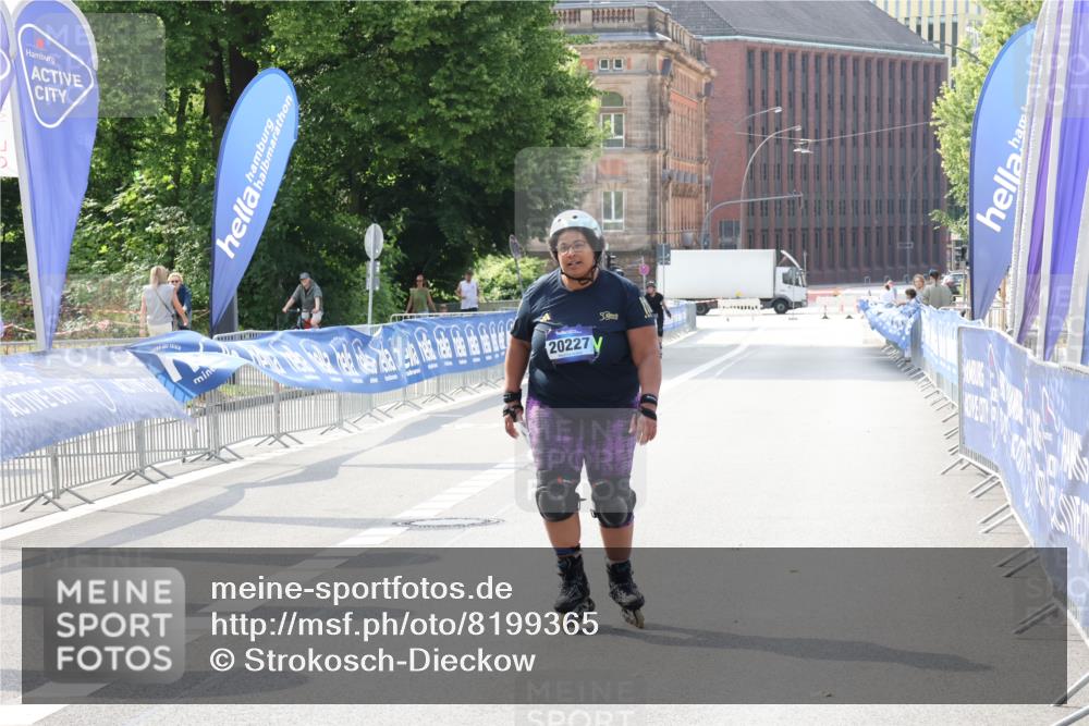 29.06.2025 - hella hamburg halbmarathon Strokosch-Dieckow http://msf.ph/oto/8199365 29.06.2025 09:45:28 Ziel 20227, 20532 meine-sportfotos.de