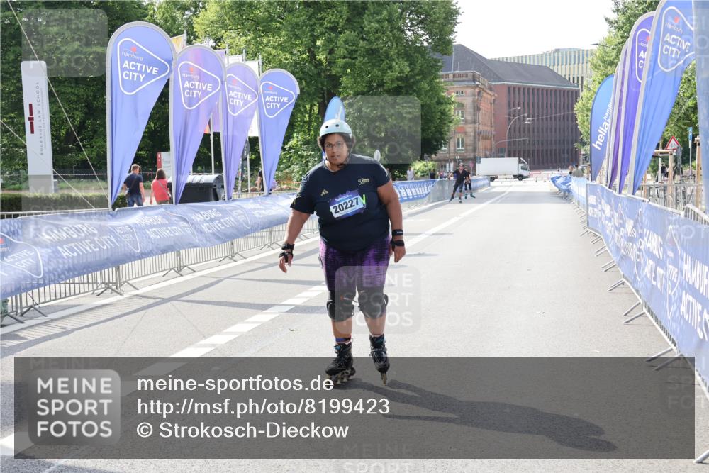 29.06.2025 - hella hamburg halbmarathon Strokosch-Dieckow http://msf.ph/oto/8199423 29.06.2025 09:45:30 Ziel 20227, 20532 meine-sportfotos.de