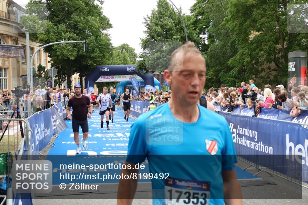 29.06.2025 - hella hamburg halbmarathon Zöllner http://msf.ph/oto/8199492 29.06.2025 10:46:57 Ziel 1139, 1689, 4091, 13940, 14385, 14594, 16081, 17172, 17492, 17892, 17979, 19105 meine-sportfotos.de