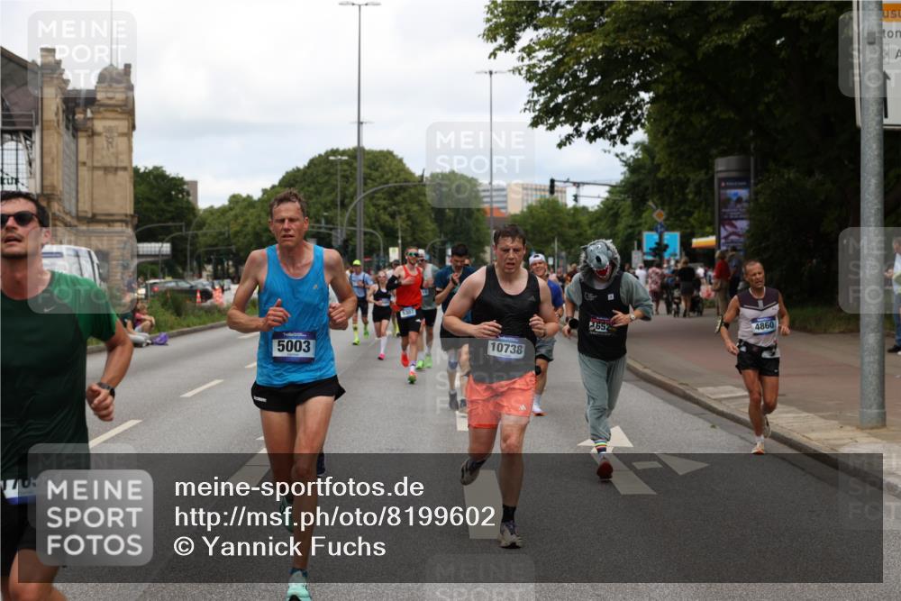 29.06.2025 - hella hamburg halbmarathon Yannick Fuchs http://msf.ph/oto/8199602 29.06.2025 10:31:52 20KM 1290, 1411, 2196, 2767, 4860, 4865, 5003, 5042, 5092, 5307, 5923, 6047, 6123, 6458, 6529, 7310, 7482, 8362, 9178, 9296, 9914, 10190, 10451, 10738, 13141, 13854, 13972, 14387, 14459, 14691, 14934, 15178, 15261, 15410, 15939, 16523, 16992, 17125, 17137, 17658, 18159, 18384, 18824 meine-sportfotos.de