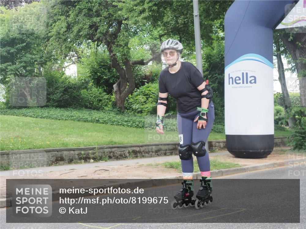 29.06.2025 - hella hamburg halbmarathon KatJ http://msf.ph/oto/8199675 29.06.2025 09:29:49 Zwischen KM18-KM19  meine-sportfotos.de