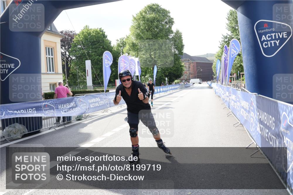 29.06.2025 - hella hamburg halbmarathon Strokosch-Dieckow http://msf.ph/oto/8199719 29.06.2025 09:45:43 Ziel 20078, 20268 meine-sportfotos.de