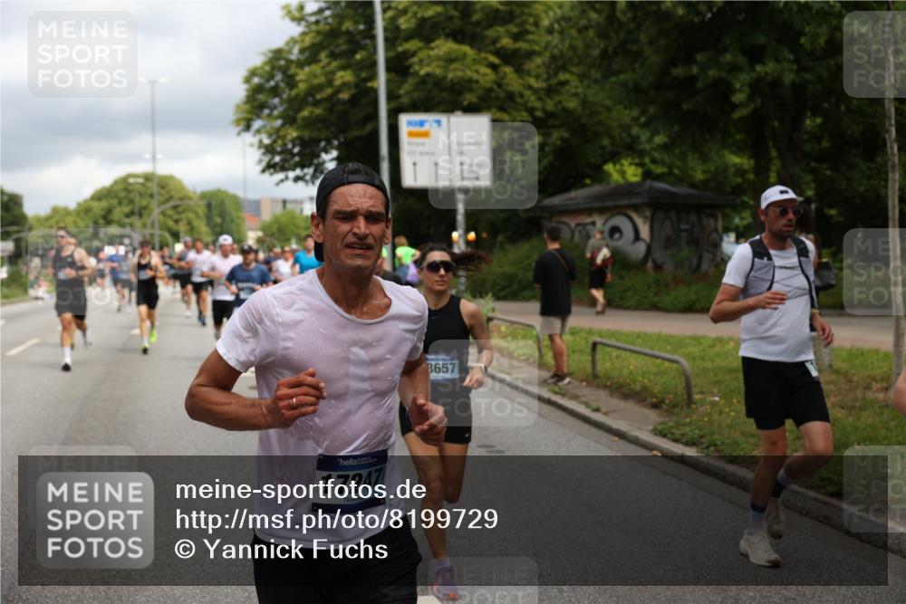 29.06.2025 - hella hamburg halbmarathon Yannick Fuchs http://msf.ph/oto/8199729 29.06.2025 10:44:39 20KM 1119, 1399, 1461, 1466, 1507, 1630, 1750, 1817, 2207, 3654, 4127, 4346, 5115, 6027, 6662, 6712, 6795, 7052, 7176, 7397, 7583, 7930, 7932, 8313, 8572, 8657, 8704, 8819, 9057, 10371, 10750, 11356, 11455, 11607, 12527, 12624, 13008, 13609, 13687, 13701, 13812, 13875, 14034, 14257, 14626, 15362, 15395, 15803, 15950, 16716, 16806, 17179, 17221, 17247, 17384, 18066, 18370, 18394, 18657, 18658, 18811 meine-sportfotos.de