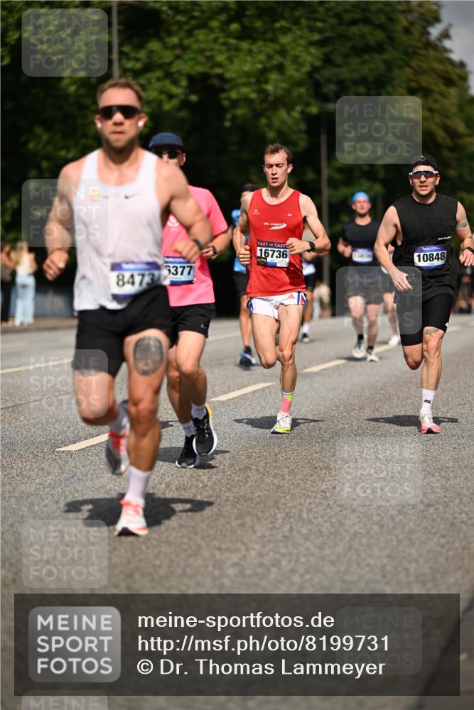 29.06.2025 - hella hamburg halbmarathon Dr. Thomas Lammeyer http://msf.ph/oto/8199731 29.06.2025 09:48:05 Kennedybrücke 2021, 3201, 3845, 4678, 5367, 6619, 8473, 8731, 10156, 10848 meine-sportfotos.de