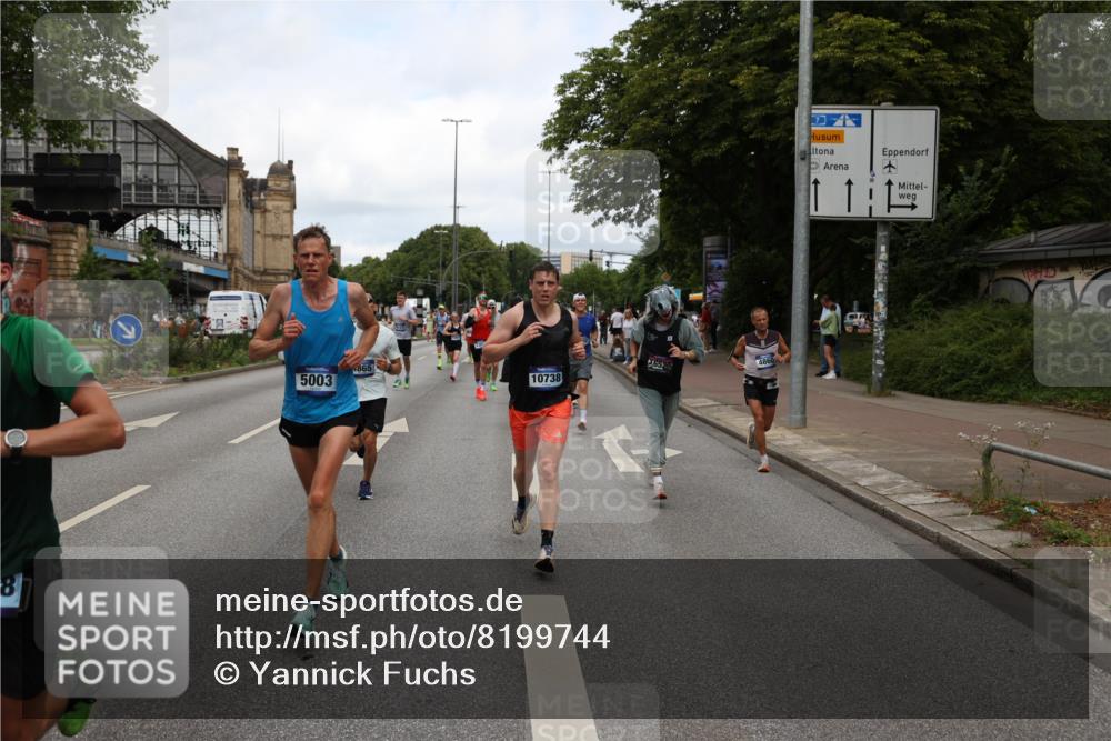 29.06.2025 - hella hamburg halbmarathon Yannick Fuchs http://msf.ph/oto/8199744 29.06.2025 10:31:53 20KM 1290, 1411, 2196, 2767, 4860, 4865, 5003, 5042, 5307, 5923, 6047, 6123, 6458, 7310, 7482, 8362, 9178, 9296, 9914, 10190, 10451, 10738, 13141, 13372, 13854, 13972, 14387, 14459, 14691, 14934, 15178, 15261, 15410, 15939, 16523, 16992, 17125, 17137, 17658, 18159, 18384, 18824, 18986 meine-sportfotos.de