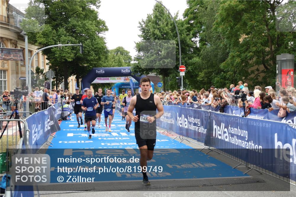 29.06.2025 - hella hamburg halbmarathon Zöllner http://msf.ph/oto/8199749 29.06.2025 10:47:03 Ziel 1139, 1689, 4377, 5472, 9794, 10122, 13728, 14385, 14415, 14449, 14594, 14783, 15825, 16081, 17979 meine-sportfotos.de