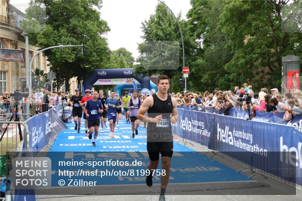 29.06.2025 - hella hamburg halbmarathon Zöllner http://msf.ph/oto/8199758 29.06.2025 10:47:03 Ziel 1139, 1689, 4377, 5472, 9794, 10122, 13728, 14385, 14415, 14449, 14594, 14783, 15825, 16081, 17979 meine-sportfotos.de