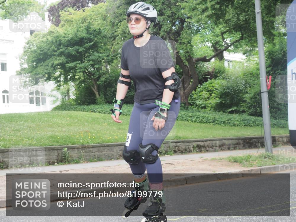 29.06.2025 - hella hamburg halbmarathon KatJ http://msf.ph/oto/8199779 29.06.2025 09:29:50 Zwischen KM18-KM19  meine-sportfotos.de