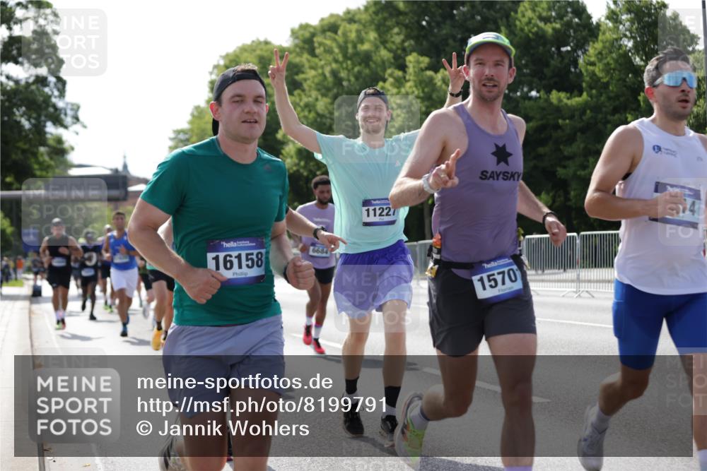 29.06.2025 - hella hamburg halbmarathon Jannik Wohlers http://msf.ph/oto/8199791 29.06.2025 09:47:40 Lombardsbrücke 1164, 1385, 1562, 1743, 2714, 3959, 4602, 5091, 5315, 6684, 6829, 6990, 8362, 9178, 9944, 10384, 10900, 11202, 11227, 11620, 11745, 12290, 12865, 13595, 13798, 13854, 14387, 14908, 14934, 14952, 15015, 15261, 15415, 15701, 15965, 16158, 17024, 17217, 17306, 18103, 18159, 18216, 18573, 18584, 18841 meine-sportfotos.de