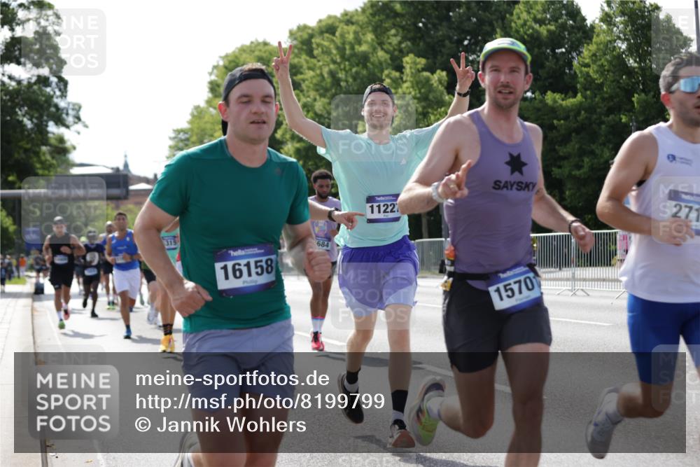 29.06.2025 - hella hamburg halbmarathon Jannik Wohlers http://msf.ph/oto/8199799 29.06.2025 09:47:40 Lombardsbrücke 1164, 1385, 1562, 1743, 2714, 3959, 4602, 5091, 5315, 6684, 6829, 6990, 8362, 9178, 9944, 10384, 10900, 11202, 11227, 11620, 11745, 12290, 12865, 13595, 13798, 13854, 14387, 14908, 14934, 14952, 15015, 15261, 15415, 15701, 15965, 16158, 17024, 17217, 17306, 18103, 18159, 18216, 18573, 18584, 18841 meine-sportfotos.de