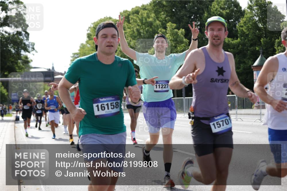 29.06.2025 - hella hamburg halbmarathon Jannik Wohlers http://msf.ph/oto/8199808 29.06.2025 09:47:40 Lombardsbrücke 1164, 1385, 1562, 1743, 2714, 3959, 4602, 5091, 5315, 6684, 6829, 6990, 8362, 9178, 9944, 10384, 10900, 11202, 11227, 11620, 11745, 12290, 12865, 13595, 13798, 13854, 14387, 14908, 14934, 14952, 15015, 15261, 15415, 15701, 15965, 16158, 17024, 17217, 17306, 18103, 18159, 18216, 18573, 18584, 18841 meine-sportfotos.de