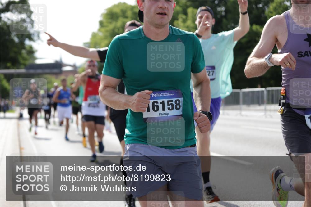 29.06.2025 - hella hamburg halbmarathon Jannik Wohlers http://msf.ph/oto/8199823 29.06.2025 09:47:41 Lombardsbrücke 1164, 1385, 1562, 1743, 2714, 3959, 4602, 4860, 5091, 5315, 6684, 6829, 6990, 8362, 9178, 9944, 10384, 10900, 11202, 11227, 11620, 11745, 12290, 12514, 12865, 13595, 13854, 14387, 14908, 14934, 14952, 15015, 15261, 15415, 15701, 15965, 16158, 17024, 17217, 17306, 18103, 18216, 18573, 18584, 18679, 18841 meine-sportfotos.de