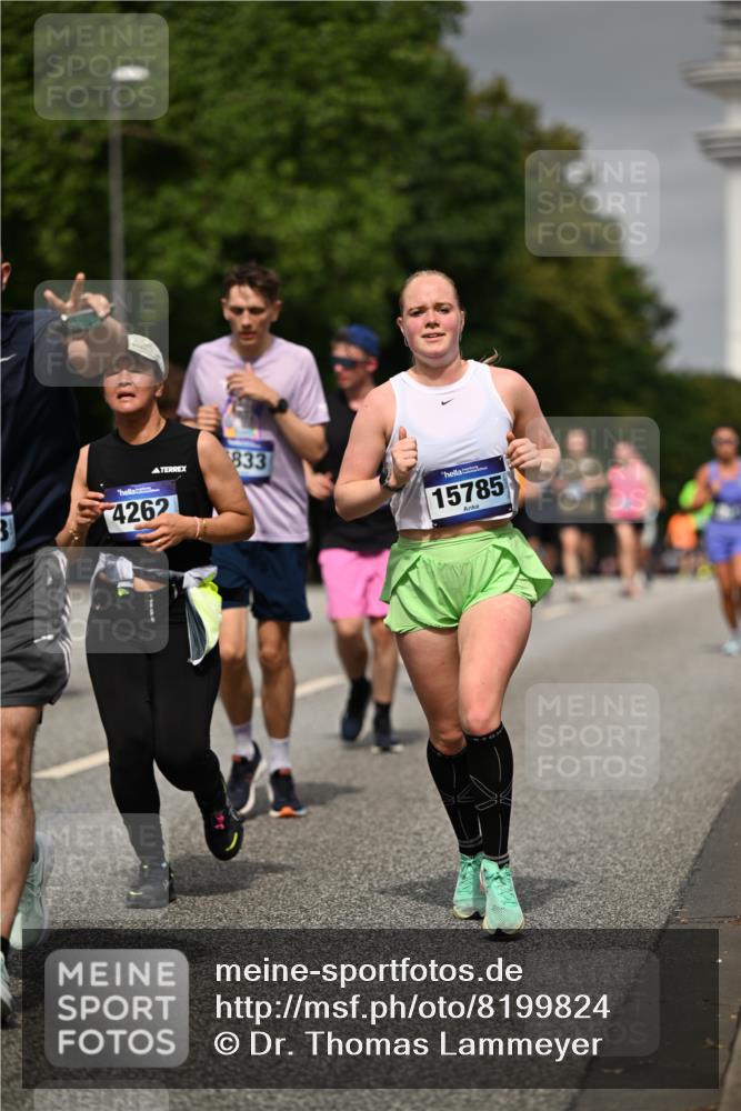 29.06.2025 - hella hamburg halbmarathon Dr. Thomas Lammeyer http://msf.ph/oto/8199824 29.06.2025 10:11:38 Kennedybrücke 1893, 1993, 2136, 3929, 4262, 5242, 5845, 5899, 5926, 6196, 6517, 6518, 6707, 6713, 6715, 6833, 7503, 7760, 8585, 9967, 10283, 10700, 10703, 11114 meine-sportfotos.de
