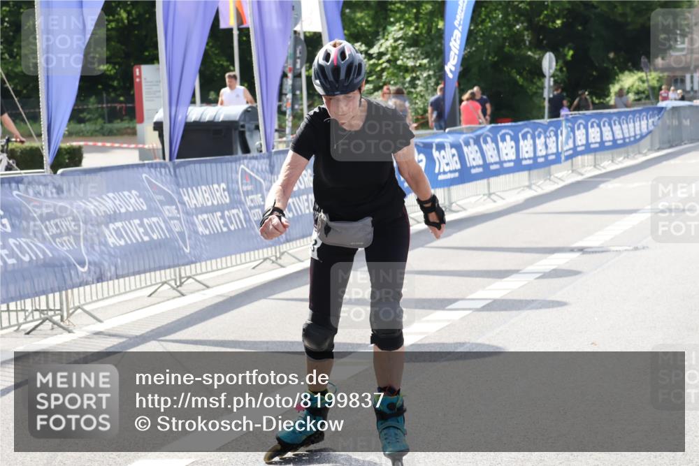 29.06.2025 - hella hamburg halbmarathon Strokosch-Dieckow http://msf.ph/oto/8199837 29.06.2025 09:45:45 Ziel 20078, 20268 meine-sportfotos.de