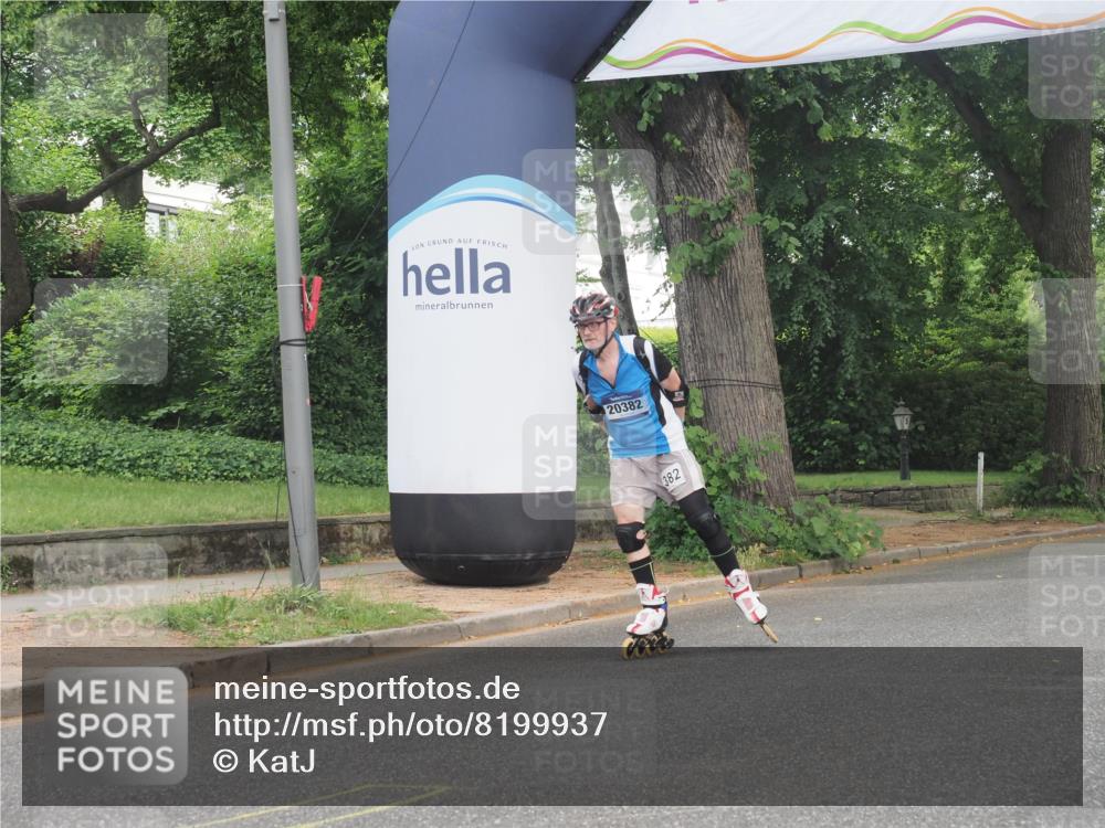 29.06.2025 - hella hamburg halbmarathon KatJ http://msf.ph/oto/8199937 29.06.2025 09:29:52 Zwischen KM18-KM19  meine-sportfotos.de