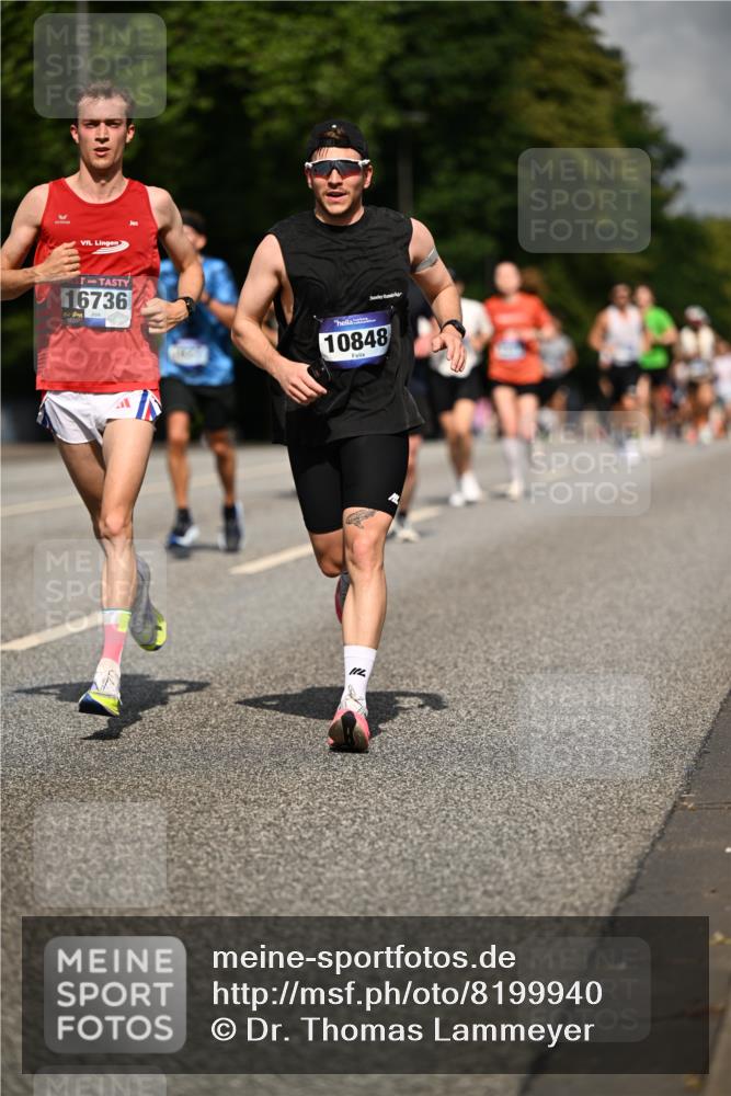 29.06.2025 - hella hamburg halbmarathon Dr. Thomas Lammeyer http://msf.ph/oto/8199940 29.06.2025 09:48:07 Kennedybrücke 2021, 3201, 3845, 5269, 5367, 6619, 8473, 8731, 10156, 10486, 10848 meine-sportfotos.de