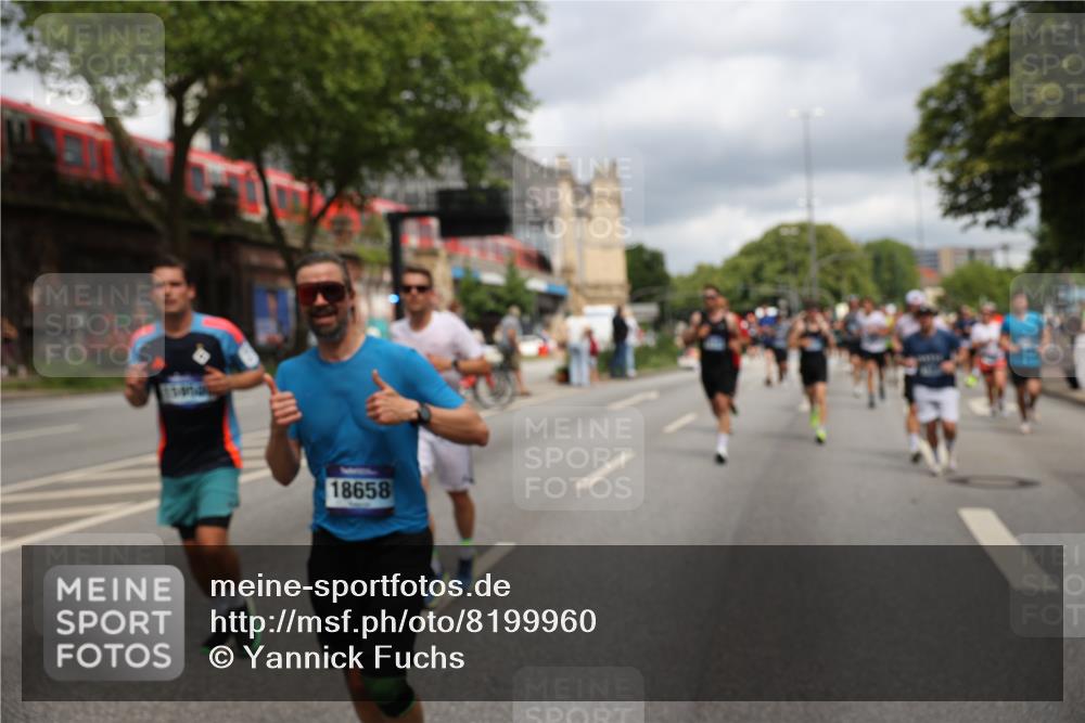 29.06.2025 - hella hamburg halbmarathon Yannick Fuchs http://msf.ph/oto/8199960 29.06.2025 10:44:39 20KM 1119, 1399, 1461, 1466, 1507, 1630, 1750, 1817, 2207, 3654, 4127, 4346, 5115, 6027, 6662, 6712, 6795, 7052, 7176, 7397, 7583, 7930, 7932, 8313, 8572, 8657, 8704, 8819, 9057, 10371, 10750, 11356, 11455, 11607, 12527, 12624, 13008, 13609, 13687, 13701, 13812, 13875, 14034, 14257, 14626, 15362, 15395, 15803, 15950, 16716, 16806, 17179, 17221, 17247, 17384, 18066, 18370, 18394, 18657, 18658, 18811 meine-sportfotos.de