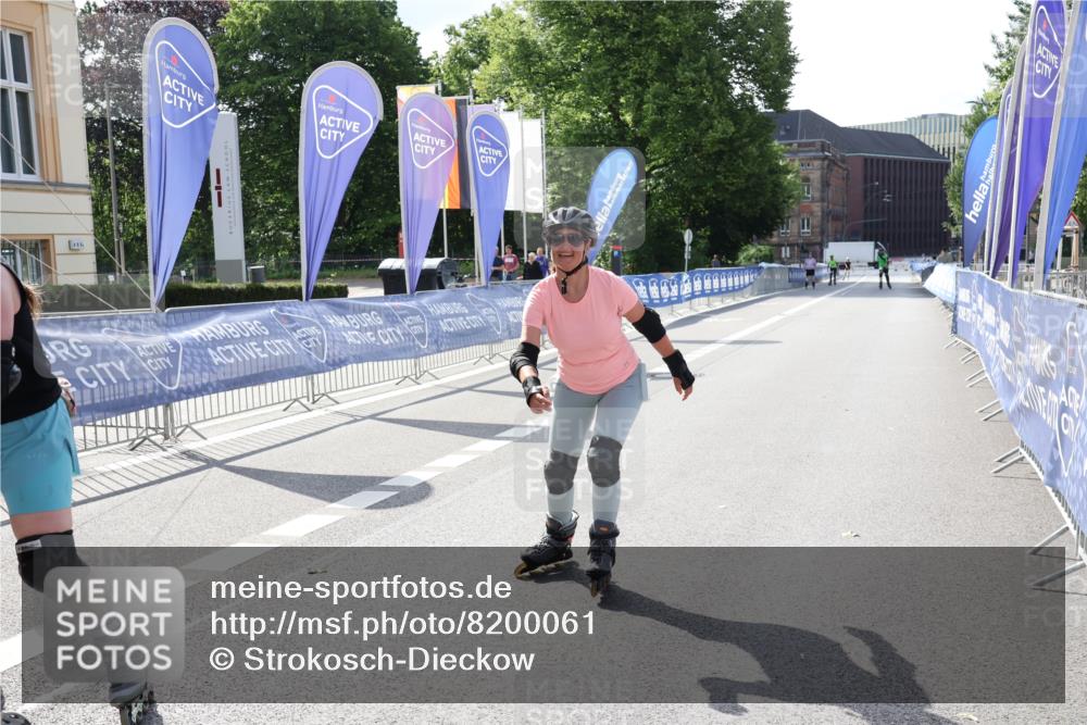 29.06.2025 - hella hamburg halbmarathon Strokosch-Dieckow http://msf.ph/oto/8200061 29.06.2025 09:46:58 Ziel 20132, 20141 meine-sportfotos.de