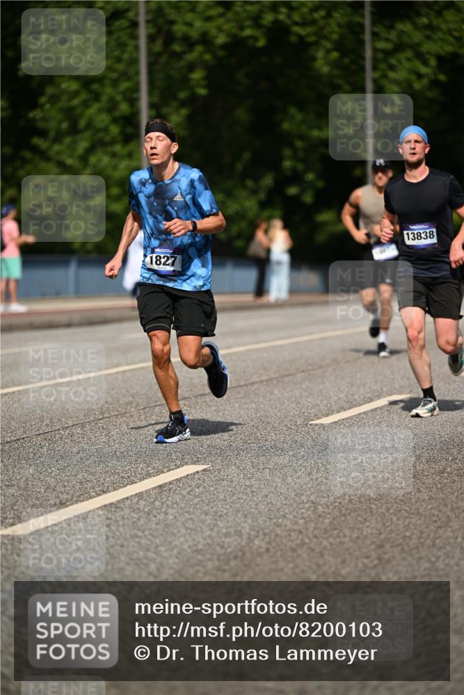 29.06.2025 - hella hamburg halbmarathon Dr. Thomas Lammeyer http://msf.ph/oto/8200103 29.06.2025 09:48:09 Kennedybrücke 2021, 3201, 3845, 5269, 5367, 6619, 8473, 8731, 10156, 10486, 10848 meine-sportfotos.de