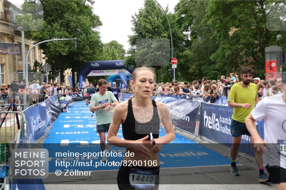 29.06.2025 - hella hamburg halbmarathon Zöllner http://msf.ph/oto/8200106 29.06.2025 10:47:10 Ziel 1460, 4093, 4377, 5472, 6373, 6700, 7908, 9794, 12579, 13007, 14783, 15684 meine-sportfotos.de