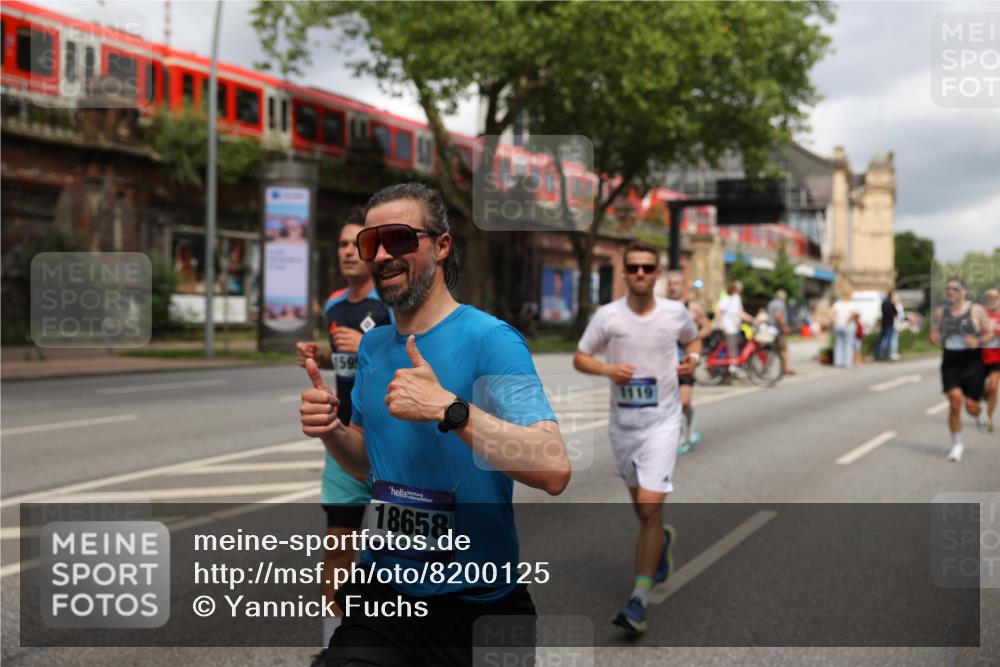 29.06.2025 - hella hamburg halbmarathon Yannick Fuchs http://msf.ph/oto/8200125 29.06.2025 10:44:40 20KM 1119, 1399, 1461, 1466, 1507, 1630, 1750, 1817, 2207, 3654, 4127, 4346, 5115, 6027, 6662, 6712, 6795, 7052, 7176, 7397, 7583, 7930, 7932, 8572, 8657, 8704, 8819, 9057, 10371, 10750, 11356, 11455, 11607, 12624, 13008, 13609, 13687, 13701, 13812, 13875, 14034, 14257, 14626, 15362, 15395, 15803, 15950, 16716, 16806, 17179, 17221, 17247, 17384, 18066, 18370, 18394, 18657, 18658, 18811 meine-sportfotos.de