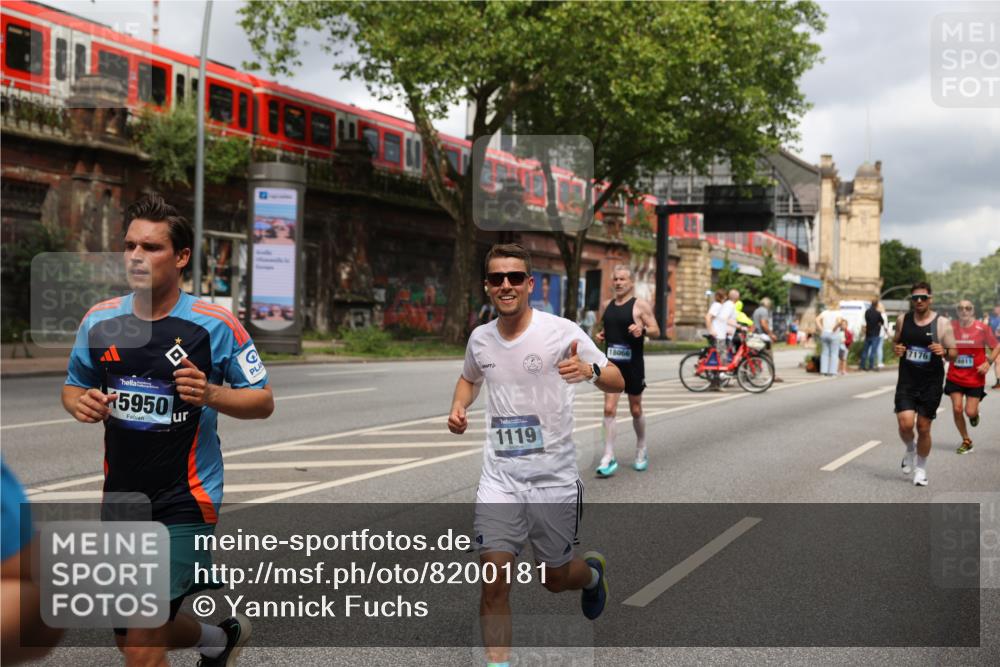 29.06.2025 - hella hamburg halbmarathon Yannick Fuchs http://msf.ph/oto/8200181 29.06.2025 10:44:40 20KM 1119, 1399, 1461, 1466, 1507, 1630, 1750, 1817, 2207, 3654, 4127, 4346, 5115, 6027, 6662, 6712, 6795, 7052, 7176, 7397, 7583, 7930, 7932, 8572, 8657, 8704, 8819, 9057, 10371, 10750, 11356, 11455, 11607, 12624, 13008, 13609, 13687, 13701, 13812, 13875, 14034, 14257, 14626, 15362, 15395, 15803, 15950, 16716, 16806, 17179, 17221, 17247, 17384, 18066, 18370, 18394, 18657, 18658, 18811 meine-sportfotos.de