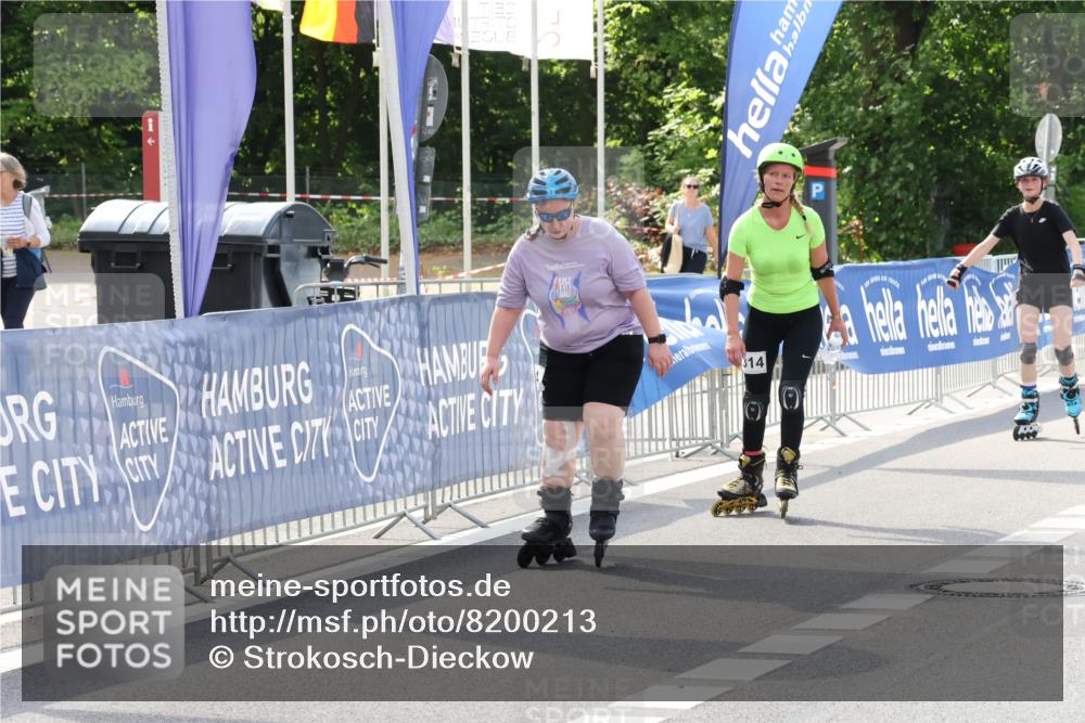 29.06.2025 - hella hamburg halbmarathon Strokosch-Dieckow http://msf.ph/oto/8200213 29.06.2025 09:47:19 Ziel 20014, 20247, 20314 meine-sportfotos.de