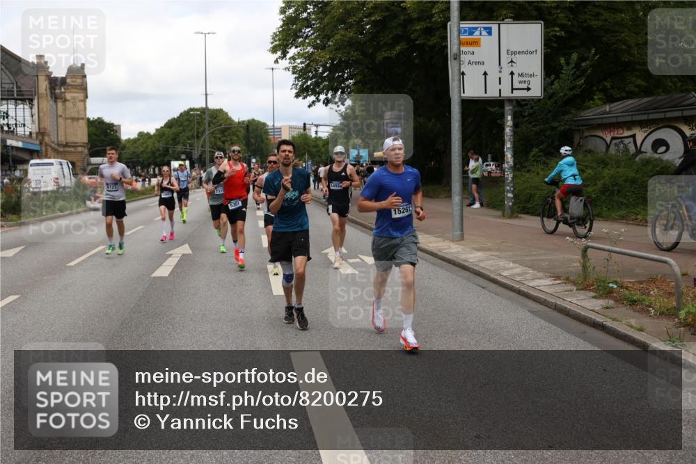 29.06.2025 - hella hamburg halbmarathon Yannick Fuchs http://msf.ph/oto/8200275 29.06.2025 10:31:55 20KM 1290, 2196, 2767, 4860, 4865, 5003, 5042, 5307, 5923, 6047, 6123, 6458, 7310, 7482, 8362, 9178, 9914, 10190, 10451, 10738, 12739, 13141, 13372, 13854, 14387, 14459, 14691, 14934, 15178, 15261, 15410, 15939, 16523, 16992, 17125, 17137, 17658, 18159, 18357, 18384, 18986 meine-sportfotos.de