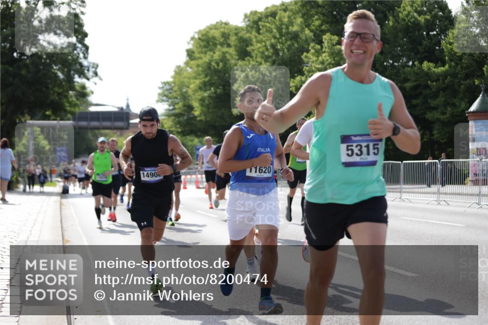 29.06.2025 - hella hamburg halbmarathon Jannik Wohlers http://msf.ph/oto/8200474 29.06.2025 09:47:43 Lombardsbrücke 1385, 1562, 1743, 2714, 2767, 3959, 4602, 4860, 5091, 5315, 6684, 6829, 6990, 8362, 8933, 9178, 9944, 10384, 10900, 11202, 11227, 11620, 11745, 11929, 12290, 12514, 12865, 13595, 13854, 14387, 14908, 14934, 15015, 15261, 15415, 15701, 16119, 16158, 17024, 17217, 18103, 18573, 18584, 18679, 18841 meine-sportfotos.de