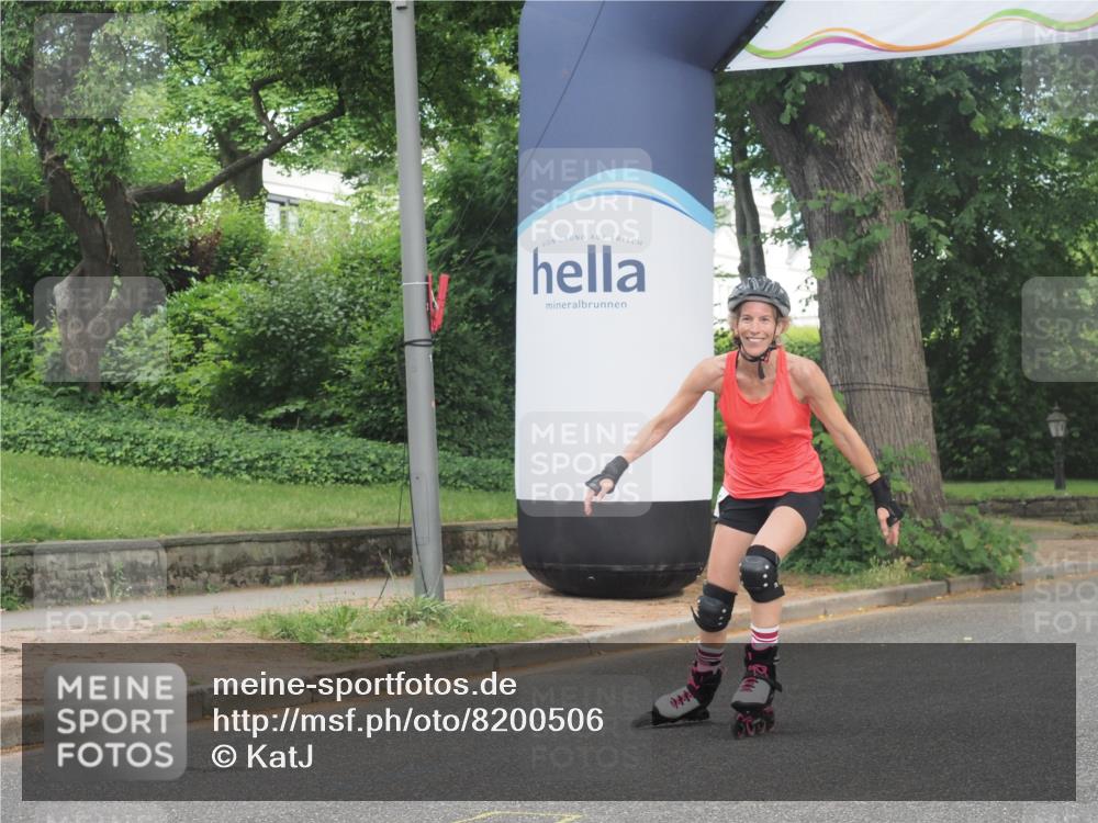 29.06.2025 - hella hamburg halbmarathon KatJ http://msf.ph/oto/8200506 29.06.2025 09:30:08 Zwischen KM18-KM19  meine-sportfotos.de