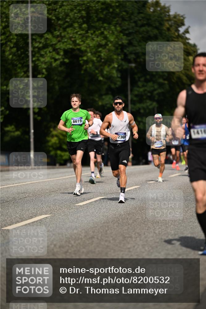 29.06.2025 - hella hamburg halbmarathon Dr. Thomas Lammeyer http://msf.ph/oto/8200532 29.06.2025 09:48:13 Kennedybrücke 1758, 2021, 3201, 5269, 5367, 6619, 6781, 8473, 8731, 10156, 10486, 10848, 11169 meine-sportfotos.de