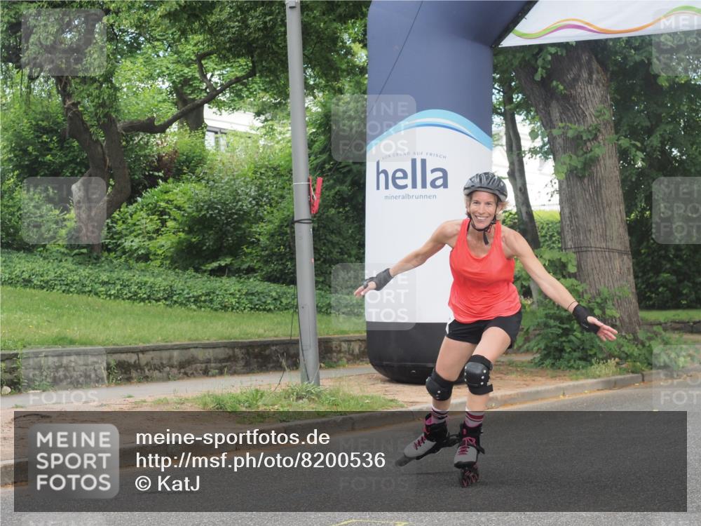 29.06.2025 - hella hamburg halbmarathon KatJ http://msf.ph/oto/8200536 29.06.2025 09:30:08 Zwischen KM18-KM19  meine-sportfotos.de