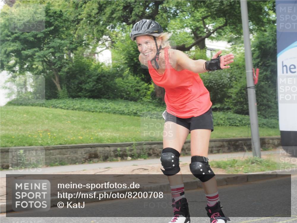 29.06.2025 - hella hamburg halbmarathon KatJ http://msf.ph/oto/8200708 29.06.2025 09:30:08 Zwischen KM18-KM19  meine-sportfotos.de