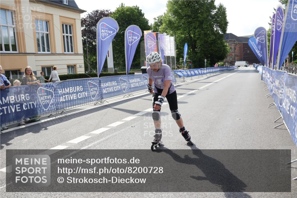 29.06.2025 - hella hamburg halbmarathon Strokosch-Dieckow http://msf.ph/oto/8200728 29.06.2025 09:49:24 Ziel 20063, 20082, 20085 meine-sportfotos.de