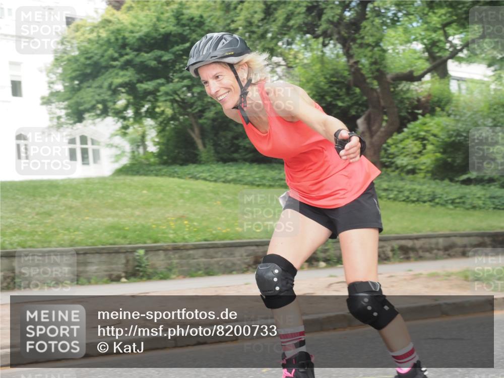 29.06.2025 - hella hamburg halbmarathon KatJ http://msf.ph/oto/8200733 29.06.2025 09:30:09 Zwischen KM18-KM19  meine-sportfotos.de