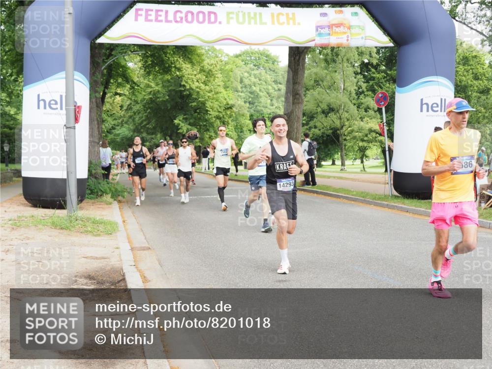 29.06.2025 - hella hamburg halbmarathon MichiJ http://msf.ph/oto/8201018 29.06.2025 10:21:33 Zwischen KM18-KM19 1686, 5070, 7965, 8883, 10484, 11169, 11199, 14293, 15054, 16505 meine-sportfotos.de
