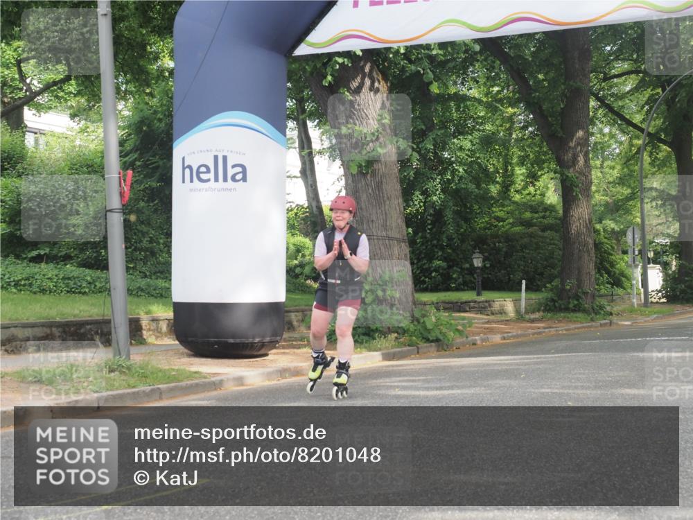 29.06.2025 - hella hamburg halbmarathon KatJ http://msf.ph/oto/8201048 29.06.2025 09:30:42 Zwischen KM18-KM19  meine-sportfotos.de