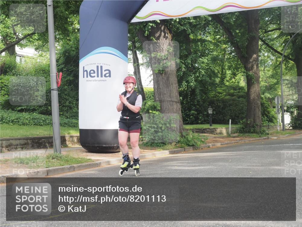 29.06.2025 - hella hamburg halbmarathon KatJ http://msf.ph/oto/8201113 29.06.2025 09:30:43 Zwischen KM18-KM19  meine-sportfotos.de