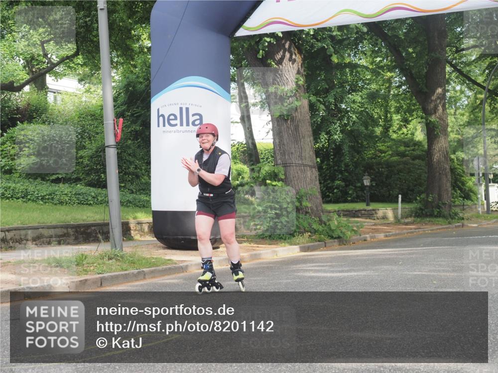29.06.2025 - hella hamburg halbmarathon KatJ http://msf.ph/oto/8201142 29.06.2025 09:30:43 Zwischen KM18-KM19  meine-sportfotos.de
