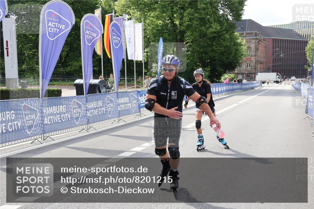 29.06.2025 - hella hamburg halbmarathon Strokosch-Dieckow http://msf.ph/oto/8201215 29.06.2025 09:50:24 Ziel 20240, 20258, 20514, 20538 meine-sportfotos.de