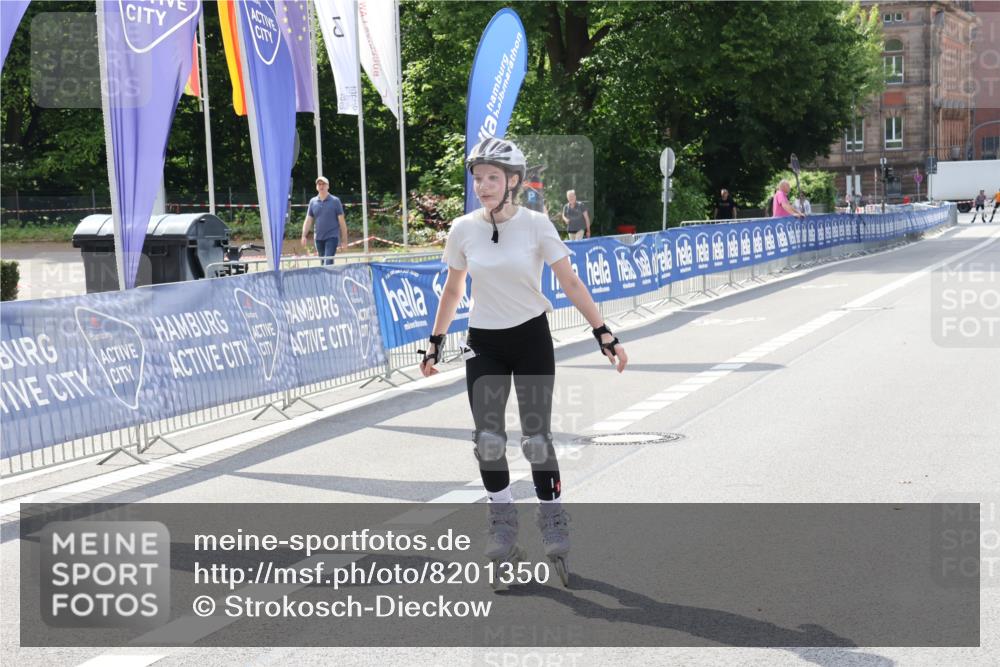 29.06.2025 - hella hamburg halbmarathon Strokosch-Dieckow http://msf.ph/oto/8201350 29.06.2025 09:51:02 Ziel 20262 meine-sportfotos.de