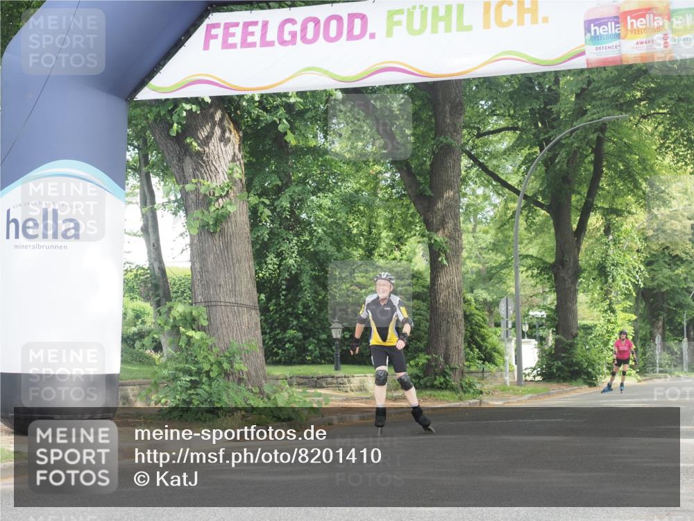 29.06.2025 - hella hamburg halbmarathon KatJ http://msf.ph/oto/8201410 29.06.2025 09:30:49 Zwischen KM18-KM19  meine-sportfotos.de