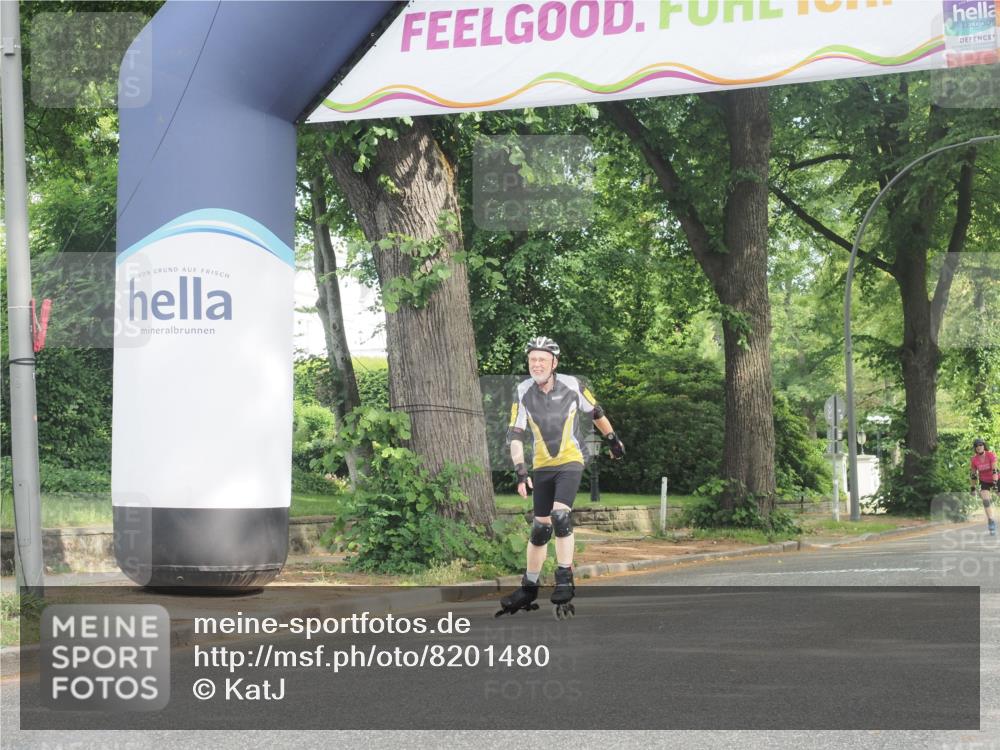 29.06.2025 - hella hamburg halbmarathon KatJ http://msf.ph/oto/8201480 29.06.2025 09:30:49 Zwischen KM18-KM19  meine-sportfotos.de