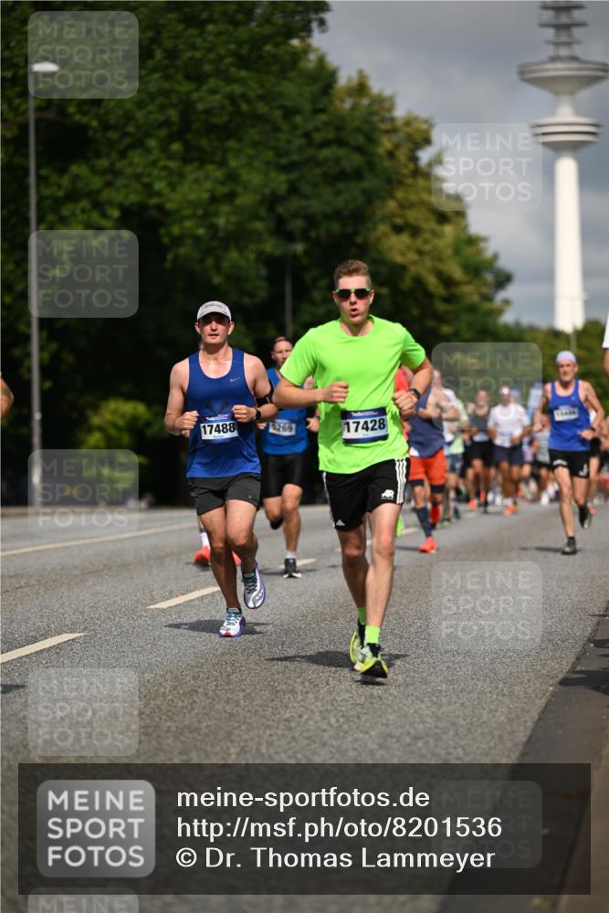 29.06.2025 - hella hamburg halbmarathon Dr. Thomas Lammeyer http://msf.ph/oto/8201536 29.06.2025 09:48:19 Kennedybrücke 1758, 2746, 3043, 3201, 5070, 5269, 5328, 5367, 5746, 6619, 6781, 7272, 8209, 9137, 9381, 10156, 10171, 10486, 10848, 11169 meine-sportfotos.de