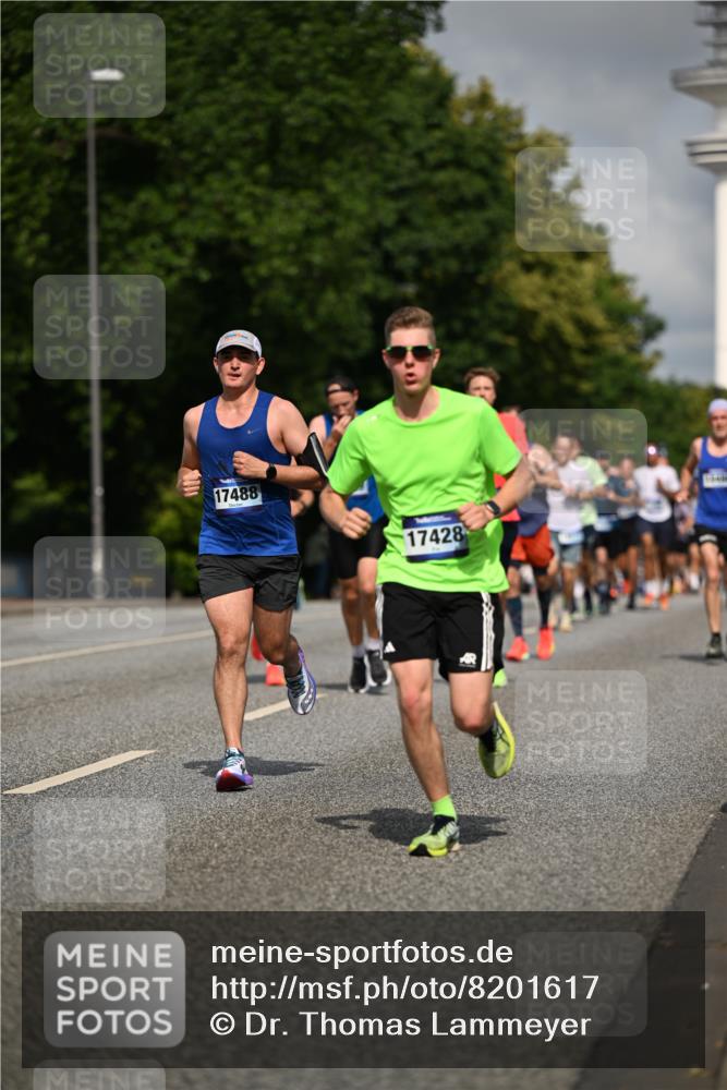 29.06.2025 - hella hamburg halbmarathon Dr. Thomas Lammeyer http://msf.ph/oto/8201617 29.06.2025 09:48:20 Kennedybrücke 1758, 2746, 3043, 3201, 5070, 5269, 5328, 5746, 6619, 6781, 7272, 8209, 9137, 9381, 10156, 10171, 10486, 11169 meine-sportfotos.de