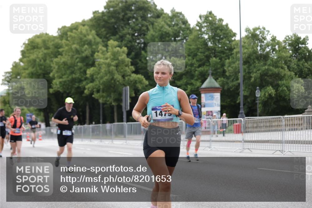 29.06.2025 - hella hamburg halbmarathon Jannik Wohlers http://msf.ph/oto/8201653 29.06.2025 10:25:29 Lombardsbrücke 1305, 1479, 1481, 3765, 4378, 4797, 5497, 6663, 8881, 10104, 10219, 11139, 11596, 11699, 11828, 11859, 12074, 12505, 12838, 12945, 12946, 14179, 14223, 16289, 16354, 16381, 16927, 17369, 19144 meine-sportfotos.de